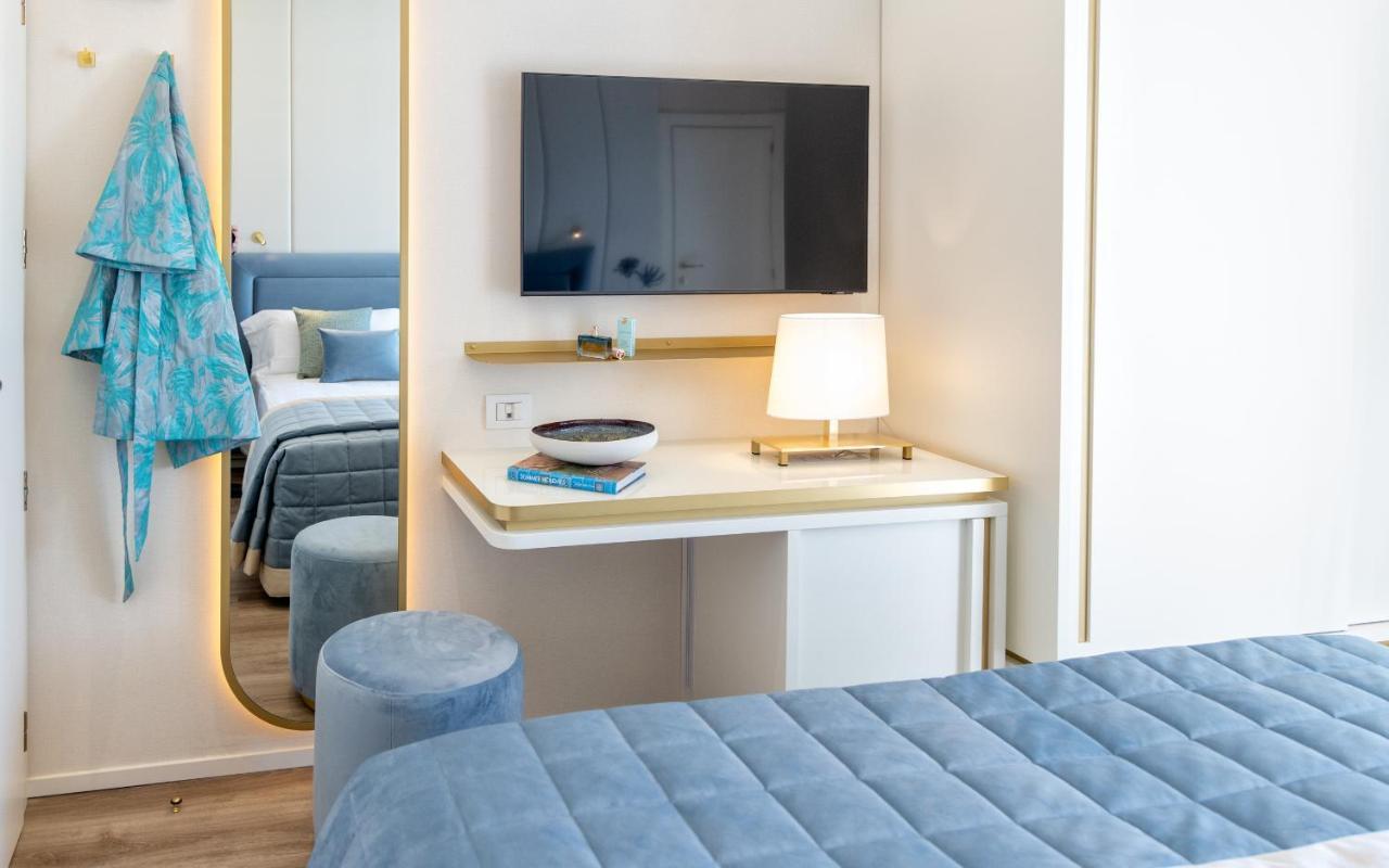 Hotel Tiffany'S Riccione Luaran gambar