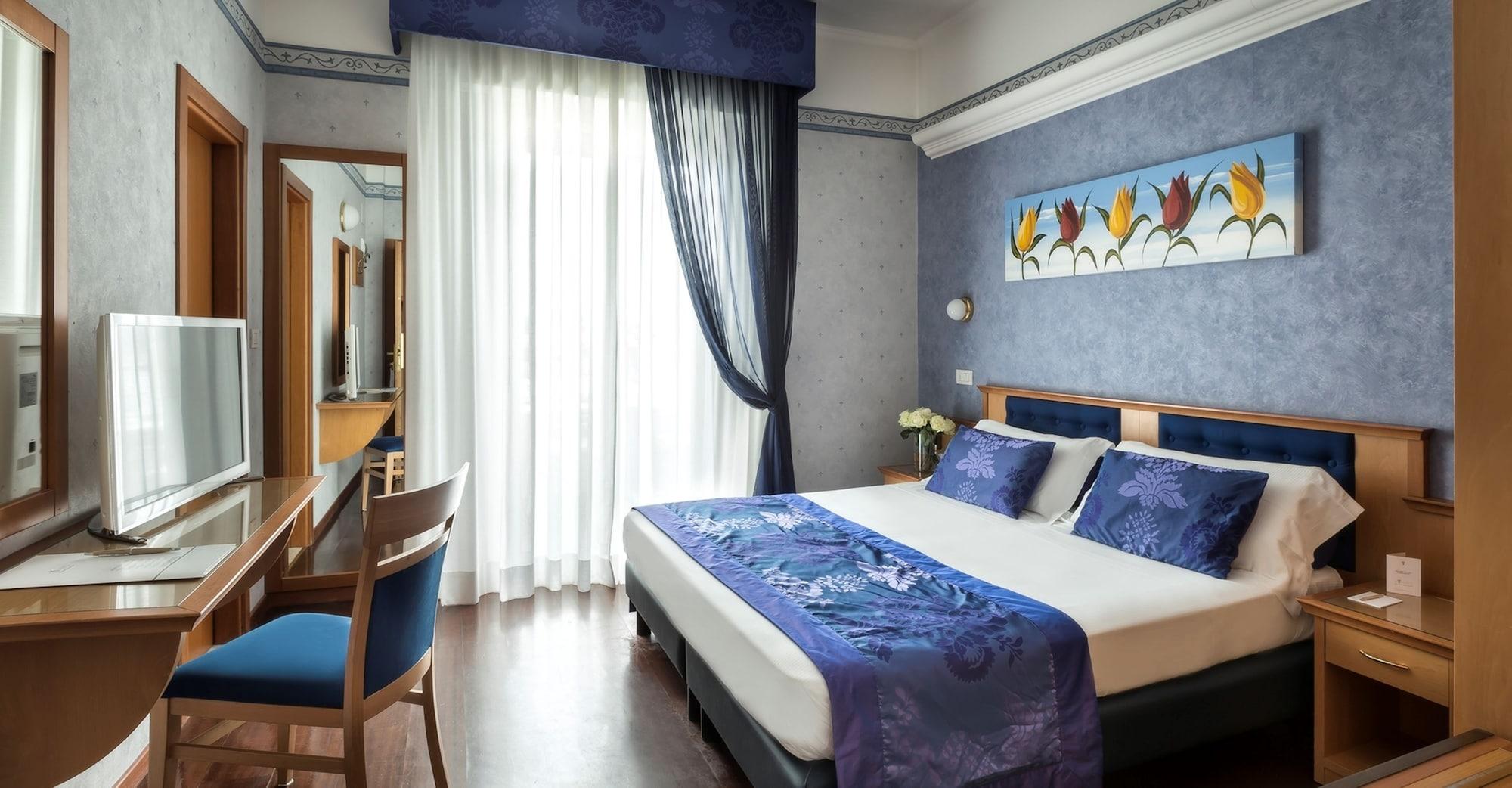 Hotel Tiffany'S Riccione Luaran gambar