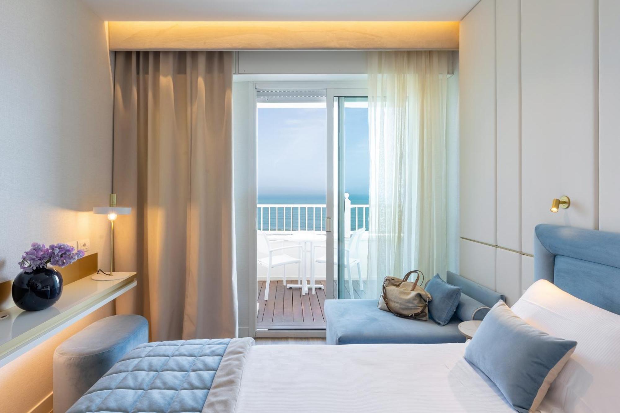 Hotel Tiffany'S Riccione Luaran gambar