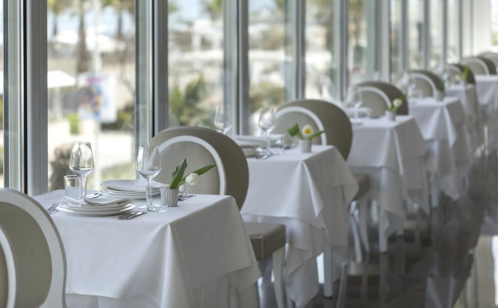 Hotel Tiffany'S Riccione Luaran gambar